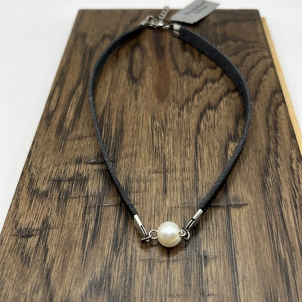Faux Pearl floats on a Brown Leather Necklace. Choker 70’s vibe Silver Tone